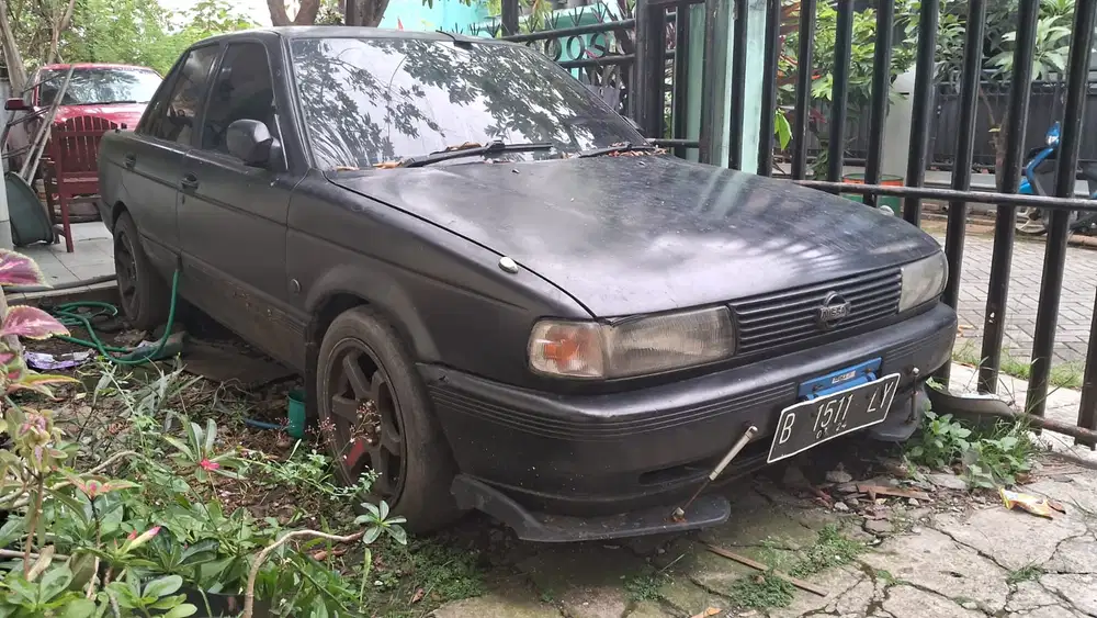 Nissan Sentra 1993 Bensin