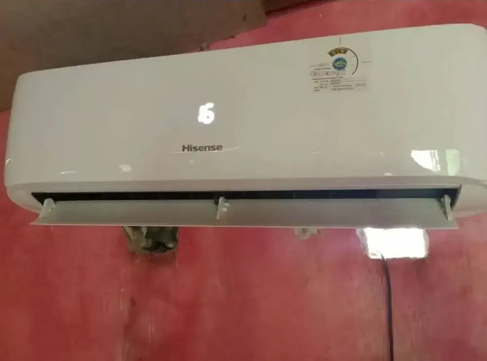 ac hisense 1/2 pk ,termasuk pasang