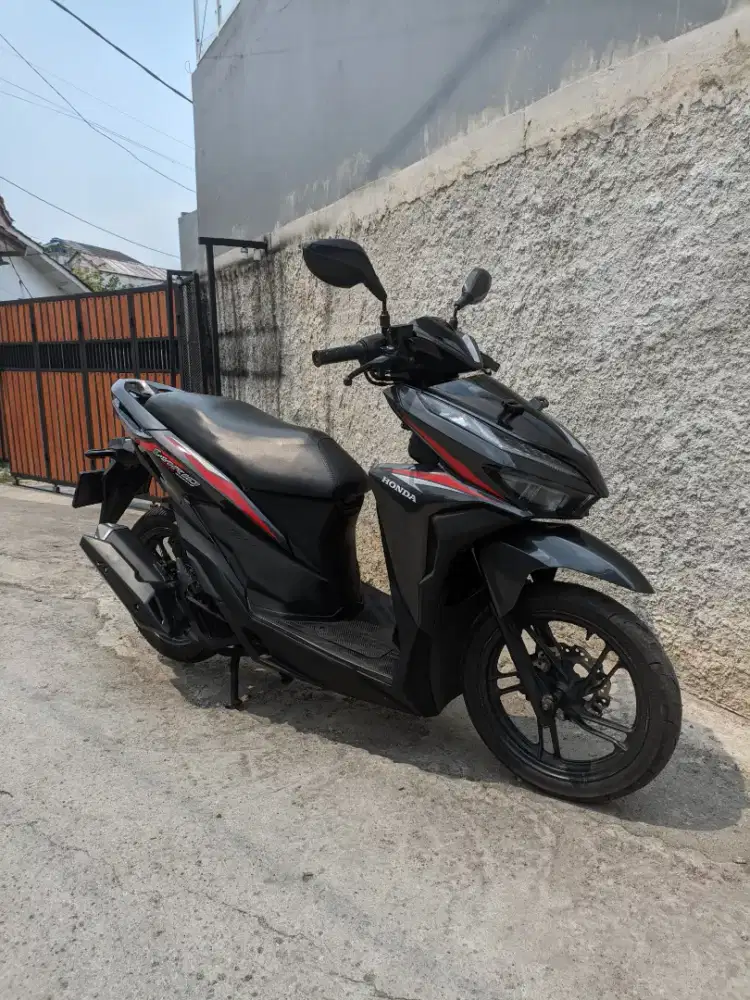 Honda Vario 125 2018 metalic black