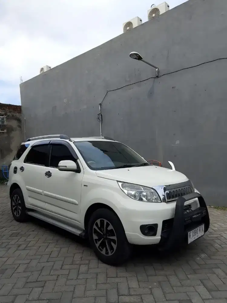 Daihatsu terios tx 2012 mt harga murah