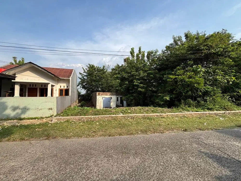 Tanah SHM 300 m² Dekat Kampus - Plesungan Mojosongo Harga Terjangkau !