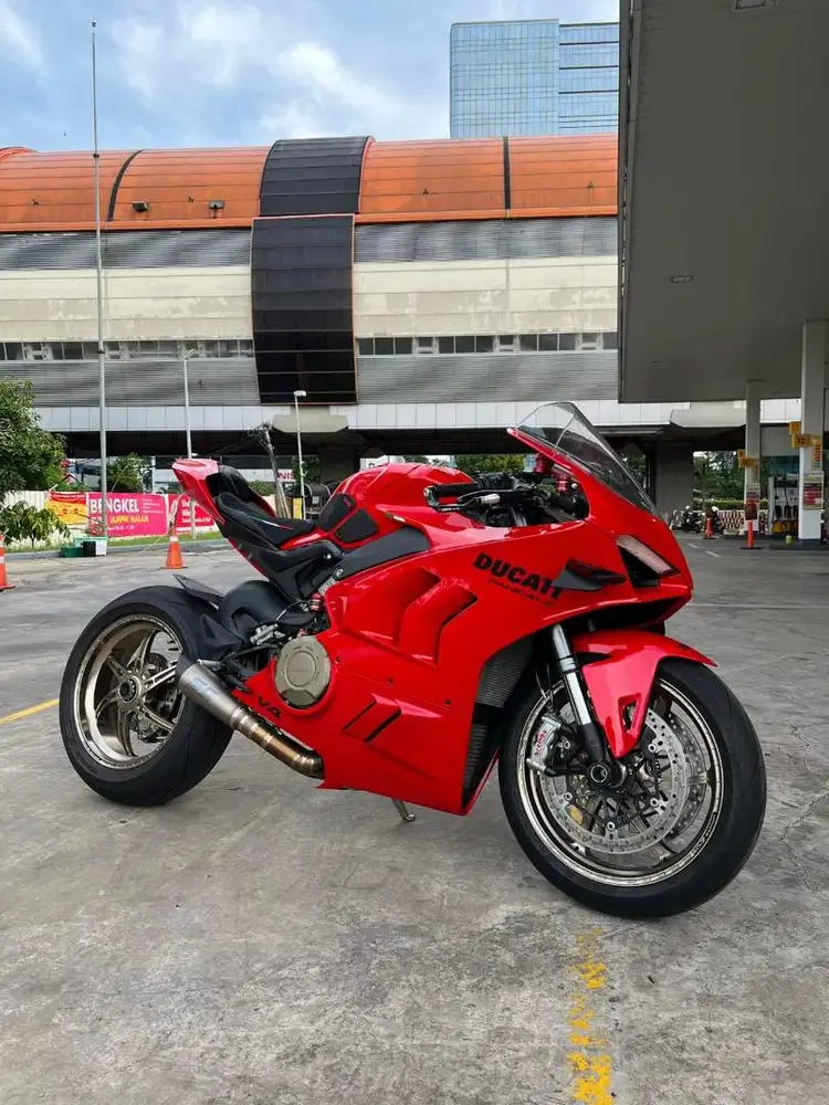 Ducati Panigale V4 Base 2022