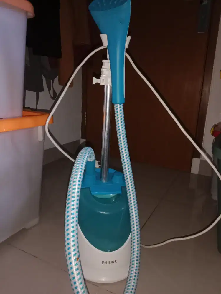 Setrika uap philips