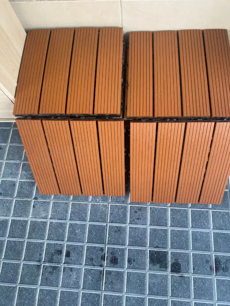 DIJUAL WPC DECKING TILE COKLAT
