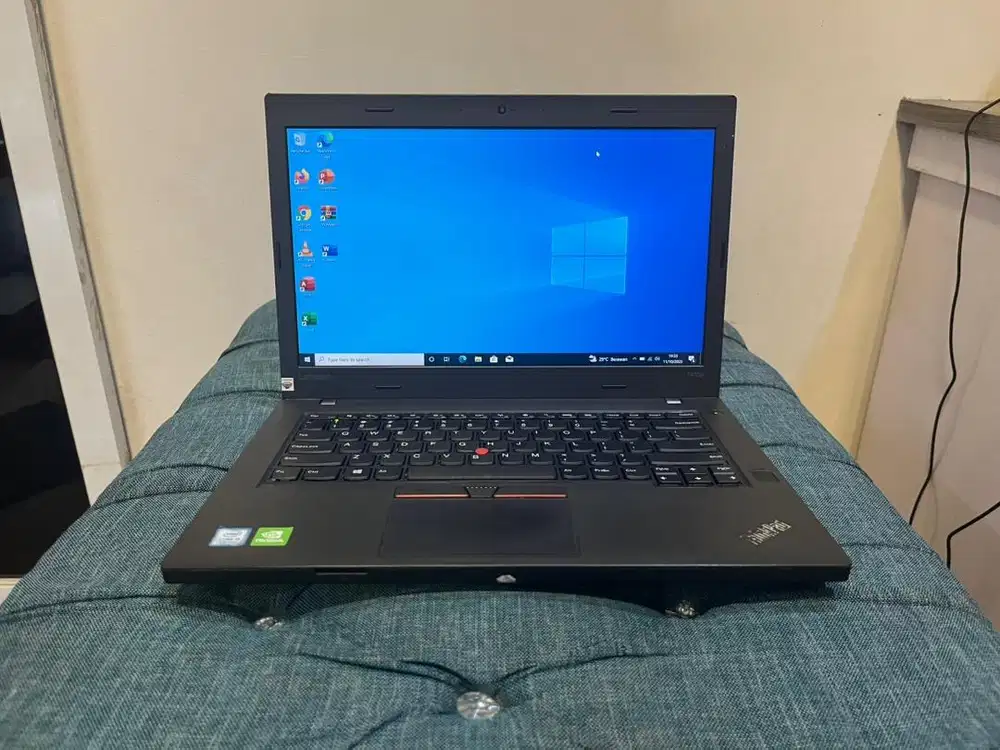Laptop Thinkpad T470P (second). 3 jutaan normal dan bergaransi