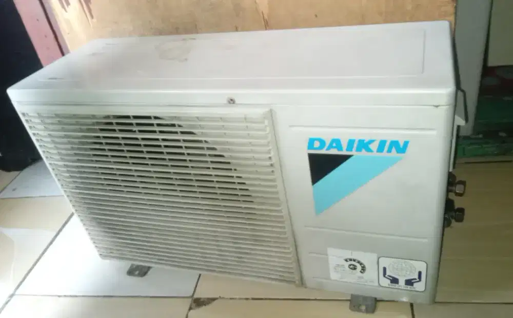 Jual Outdoor ac Daikin Thailand R32 1Pk,Barang Jamin Ori Normal Dingin