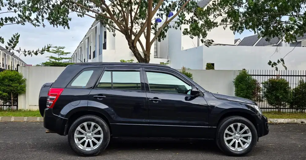 Suzuki Grand vitara 2012 Bensin