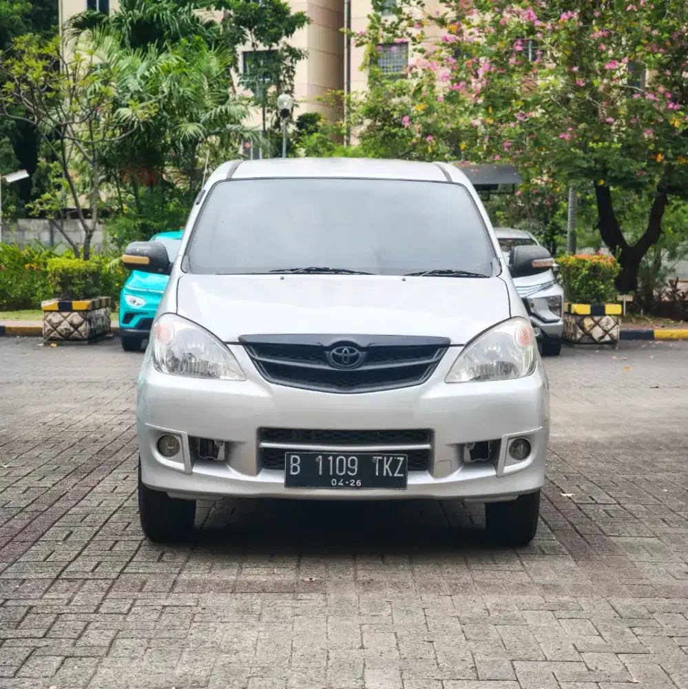 Toyota Avanza G 1300cc mt 2011