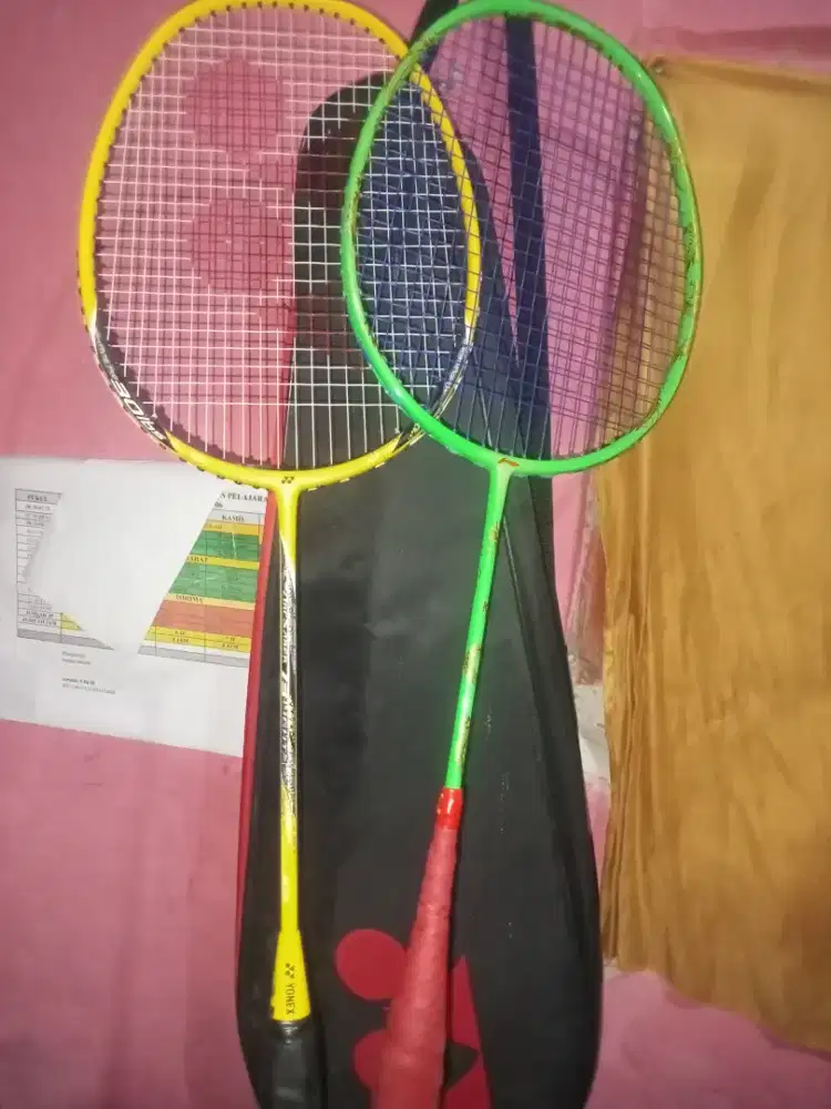Raket yonex 2 pasang