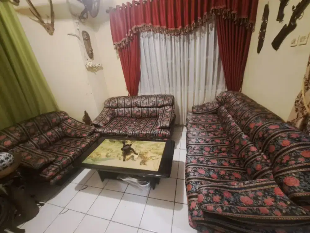 Jual sofa 3-2-1 plus meja