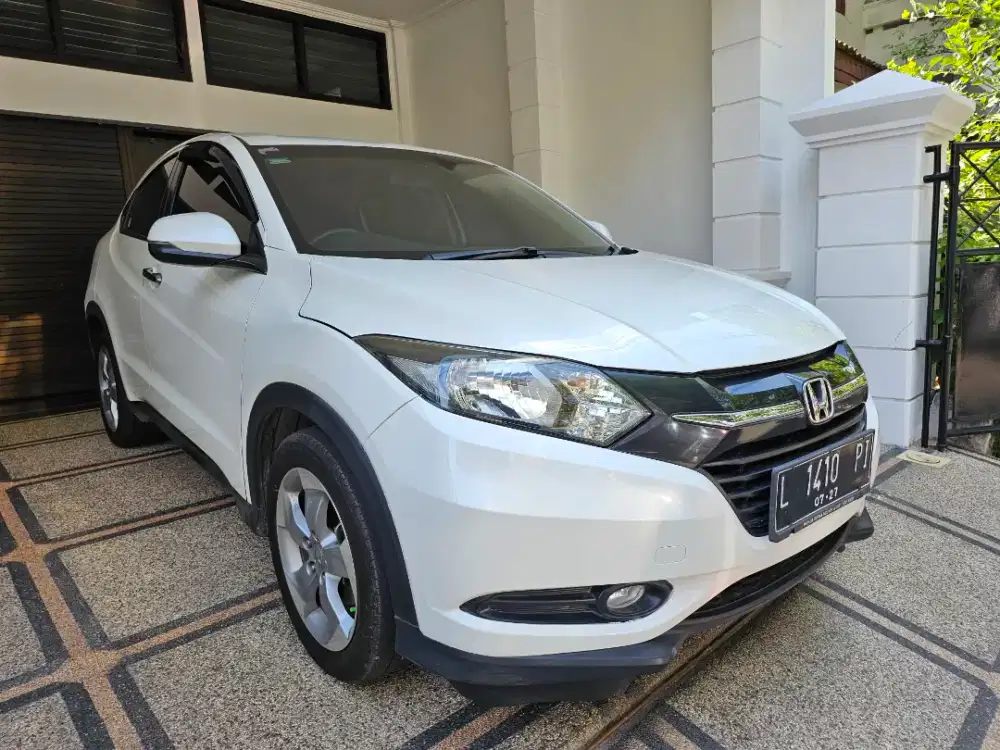 HRV E AT 2017 Low KM Istimewa