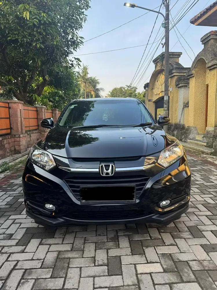 2016 Honda HR-V 1.5E A/T CVT