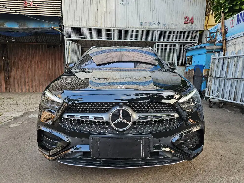 Antik 4 rb km GLA 200 AMG panoramic 2025 nik 2024 hitam mercy gla200