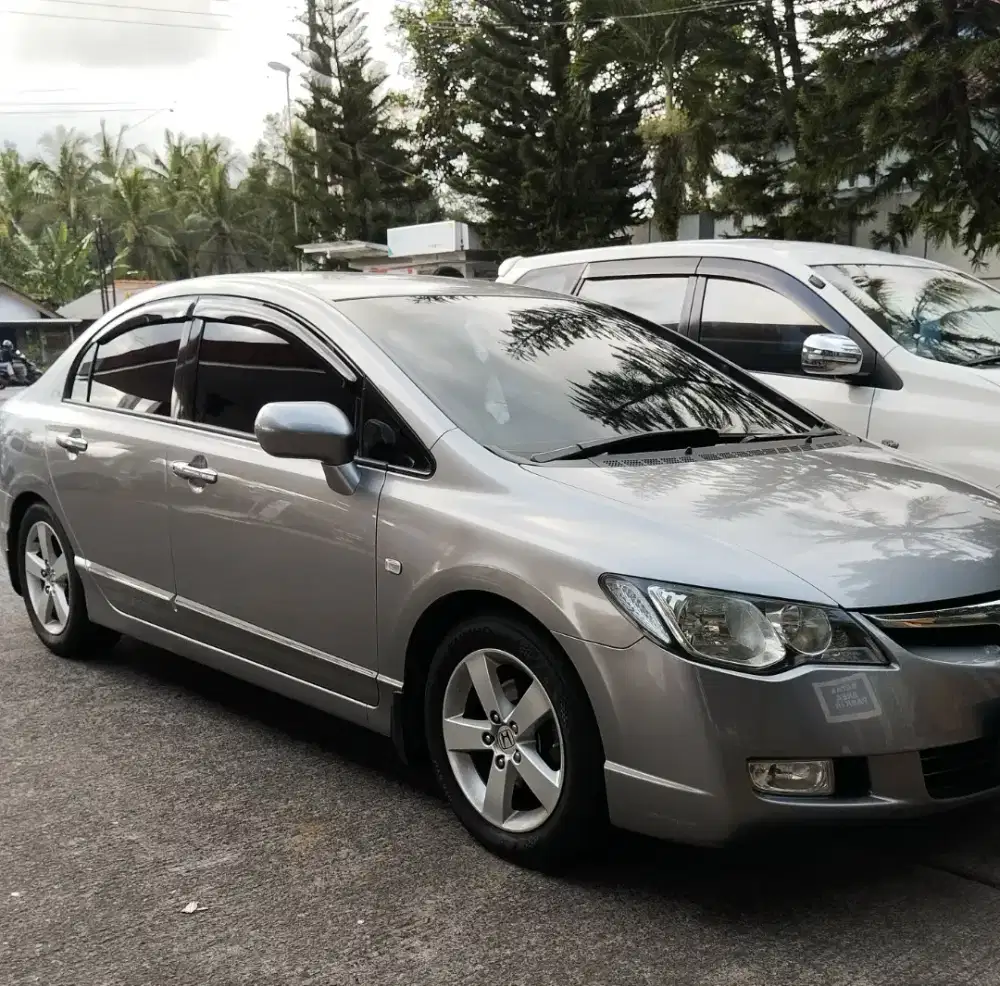 CIVIC FD 1.8 AT