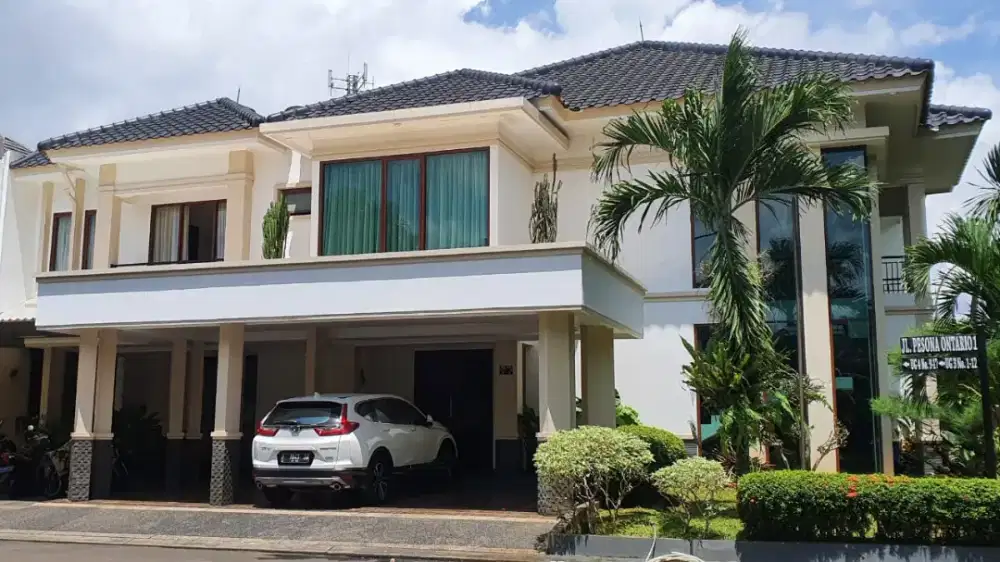 Rumah mewah harga dibawah pasaran Kota Wisata Cibubur siap huni