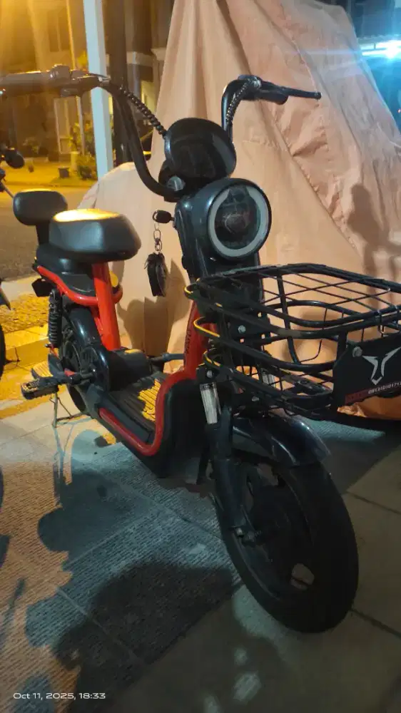Sepeda listrik uwinfly tipe U1