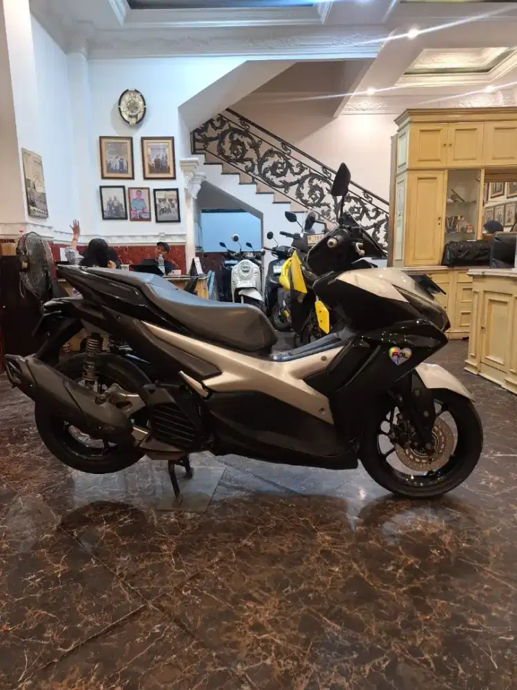 HUB IMA DP PROMO AEROX S ABS 2022 MOTOR MULUS KM LOW LIKE NEW