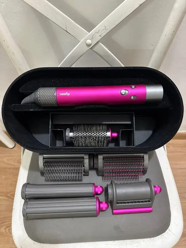 DYSON AIRWRAP HAIR CURLER