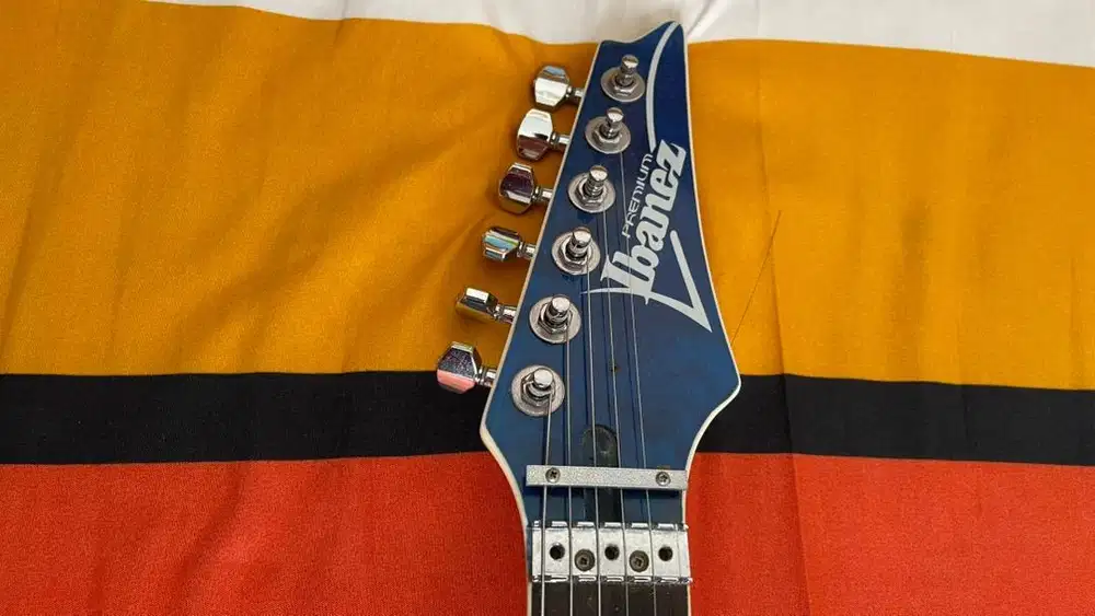 Dijual Gitar Custom