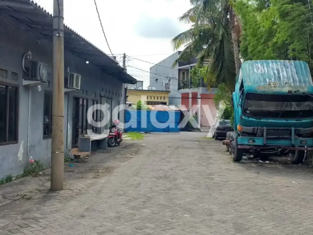 Tanah + kantor + Gudang dijual strategis nol jalan daerah berbek