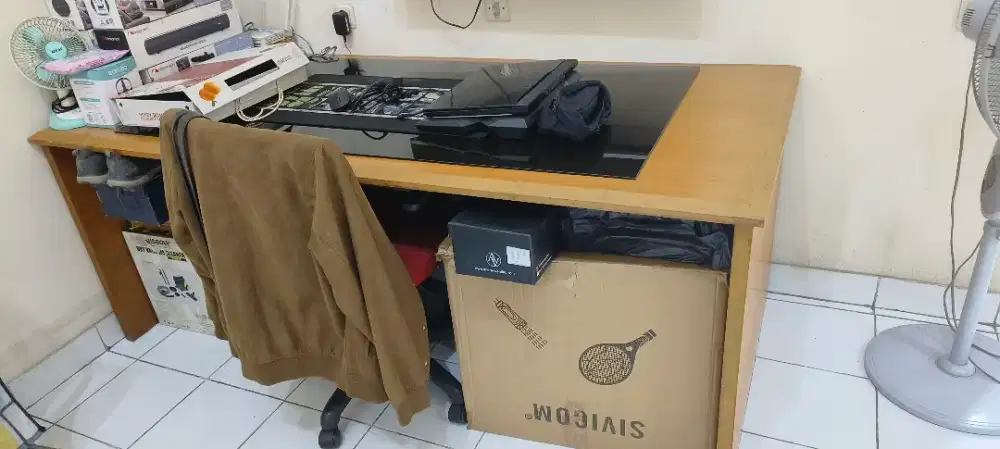 Jual Meja kerja + Kaca meja