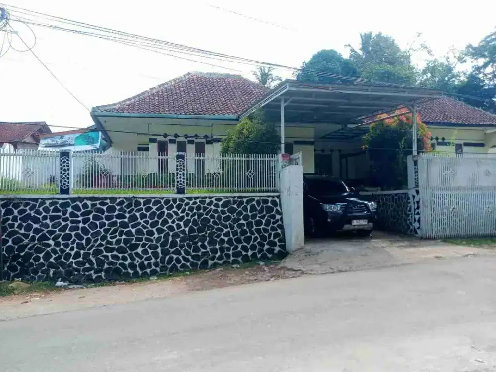 Dijual rumah dan tanah pinggir sungai SHM view gunung Puntang