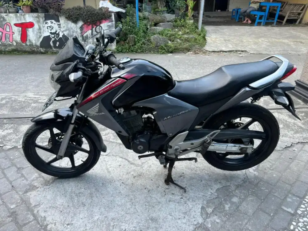 Megapro thn 2011 plat AB kulon Progo