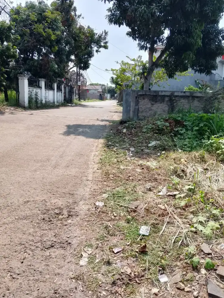 Tanah kosong Di komplek baladika