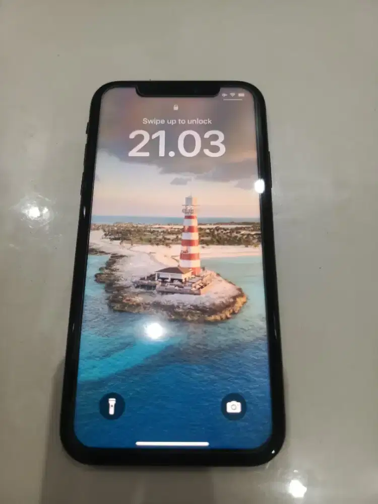 IPHONE XR BLACK 64 GB MULUS LIKE NEW TERAWAT