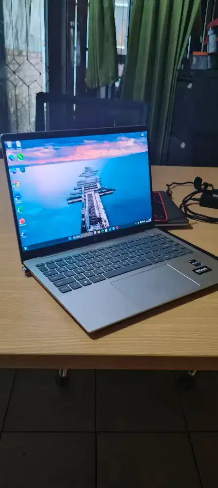 Laptop HP garansi ..nota bulan September 2025