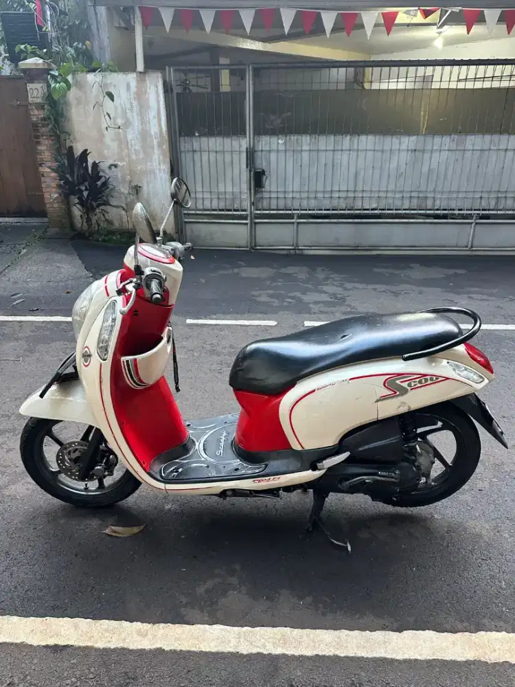 Honda Scoopy th 2014