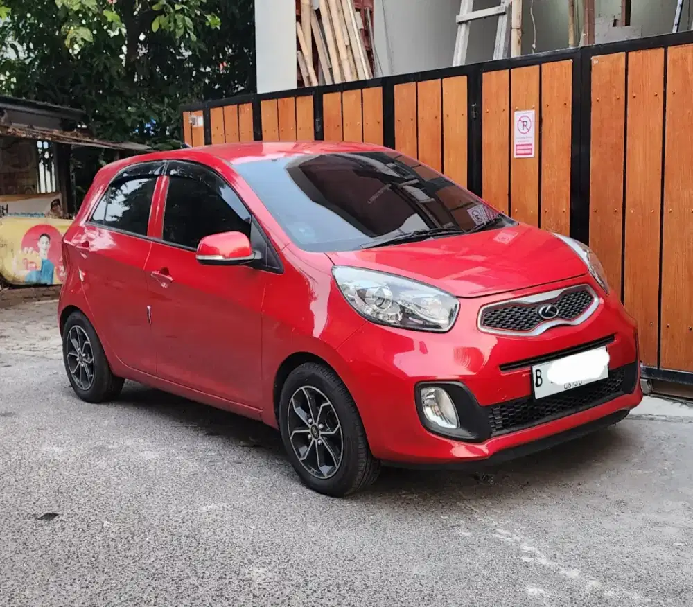 Kia Picanto Platinum 2014 – Ex Dokter Bedah (Km 31rb Asli!)