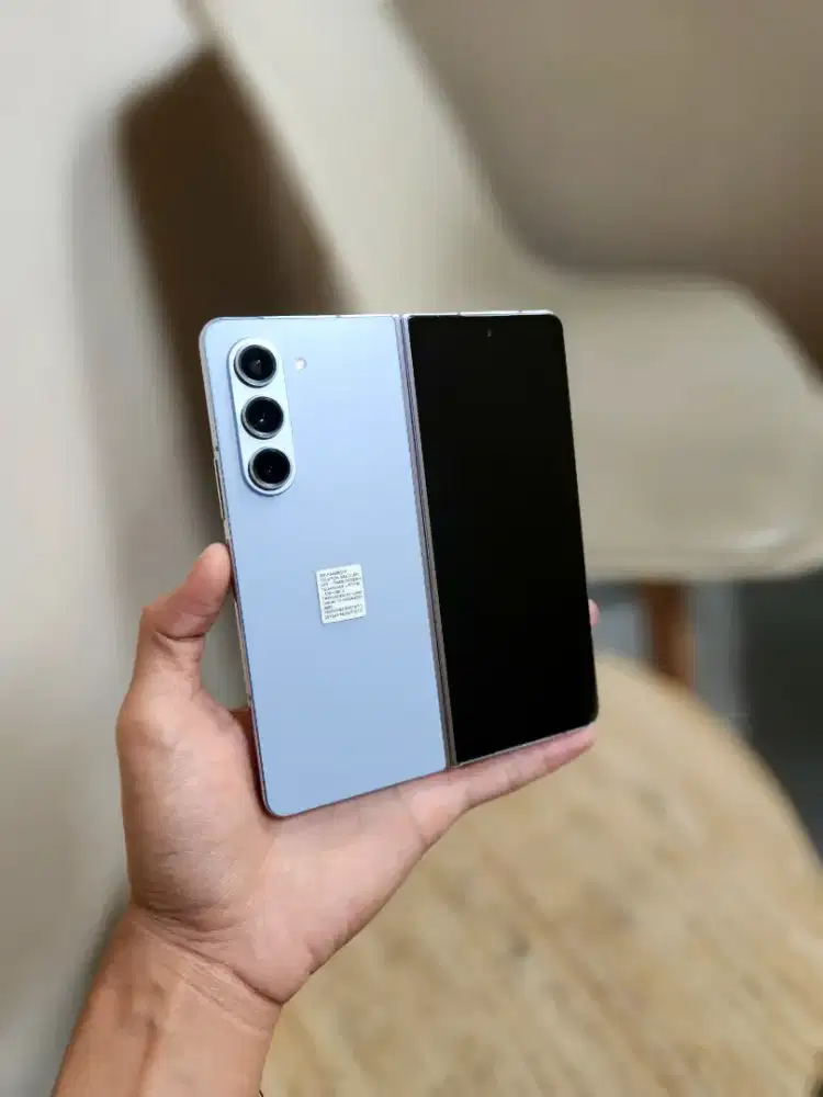 Samsung Z Fold 5 12/512GB Sein Resmi Blue Lengkap