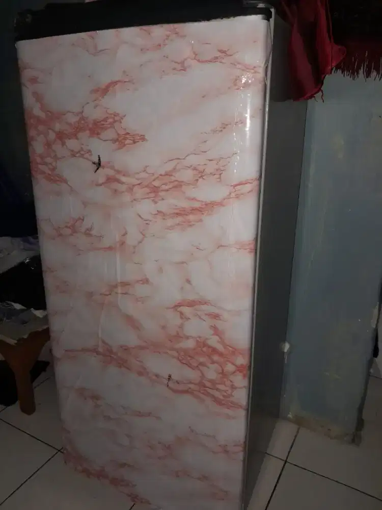 Kulkas Aqua 1 pintu