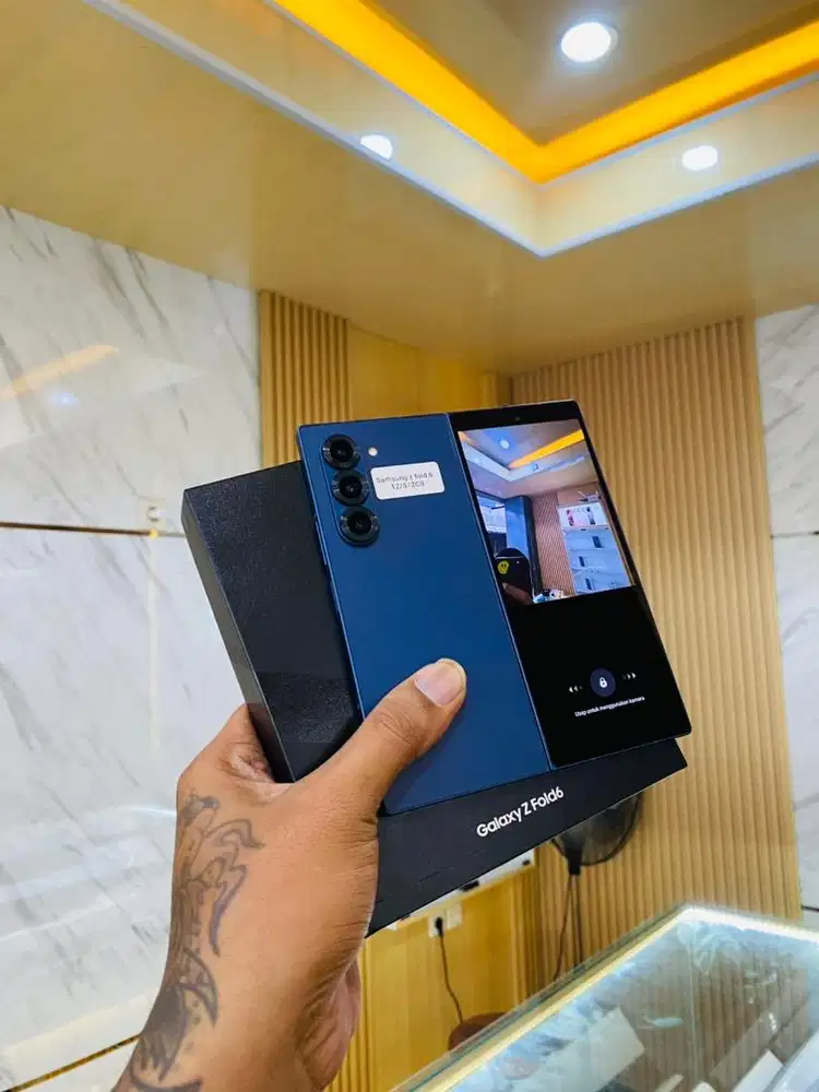 Samsung Z Fold 6 5G 12/512GB sein garansi on Juli 2026