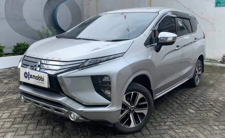 LOW DP Mitsubishi Xpander 1.5 Ultimate Bensin-AT 2018 ZKJ