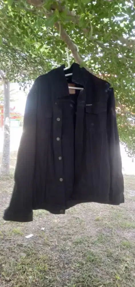 Di jual jeket kain dan jeans ukuran XL wa dan hp murah meriah