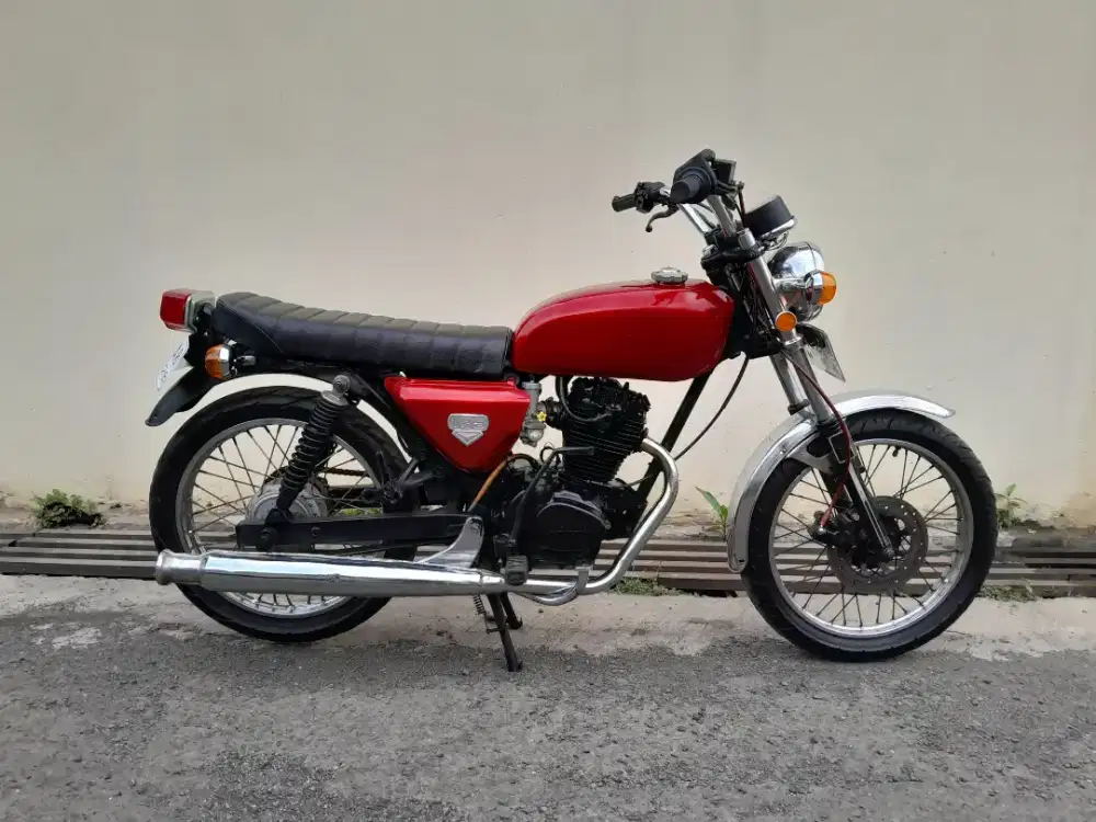 CB 125 merah tahun 1979 mulus siap pakai cb dilan klasik jadul