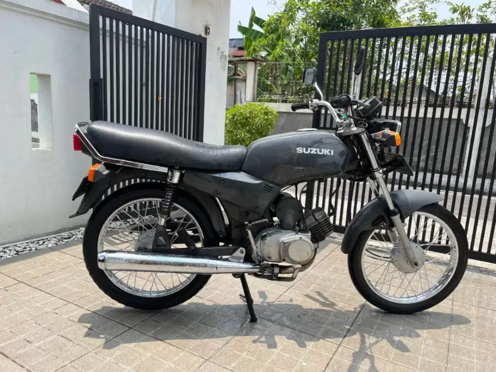 Motor klasik Suzuki A100 Econos