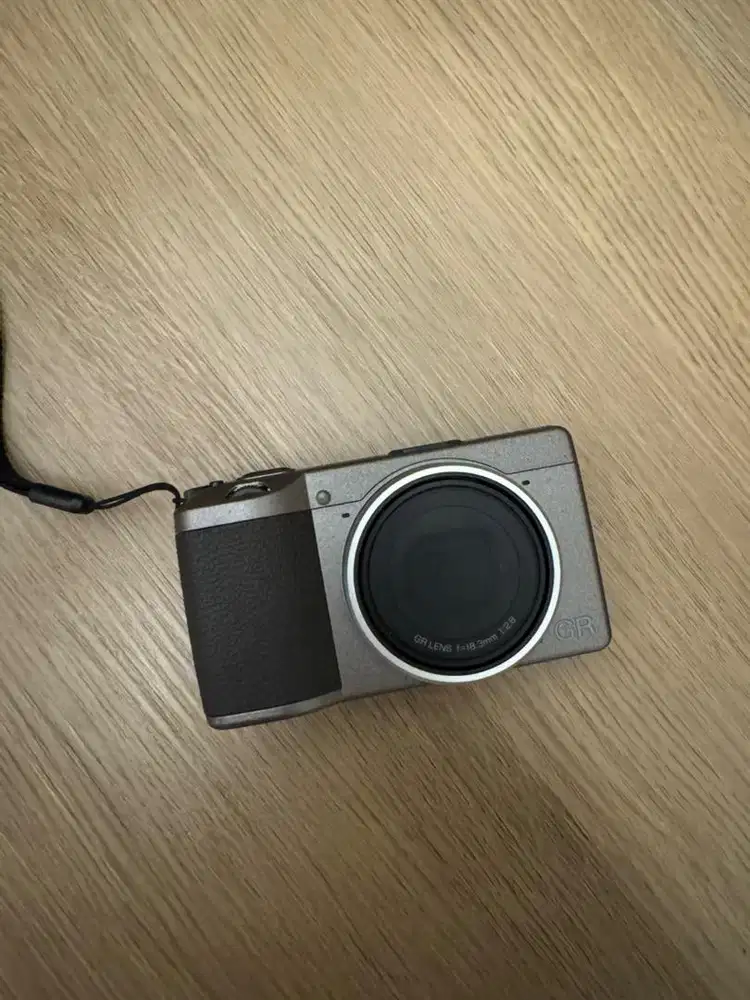 Ricoh GR iii Diary edition garansi panjang