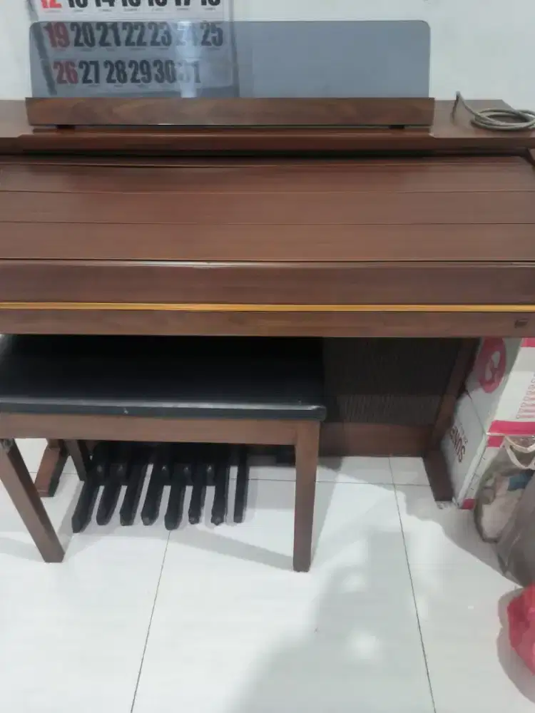Yamaha electone me200 keyboard piano