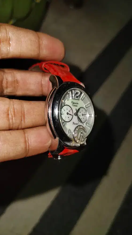 Jual jam tangan buat cewe Alexandre Christie