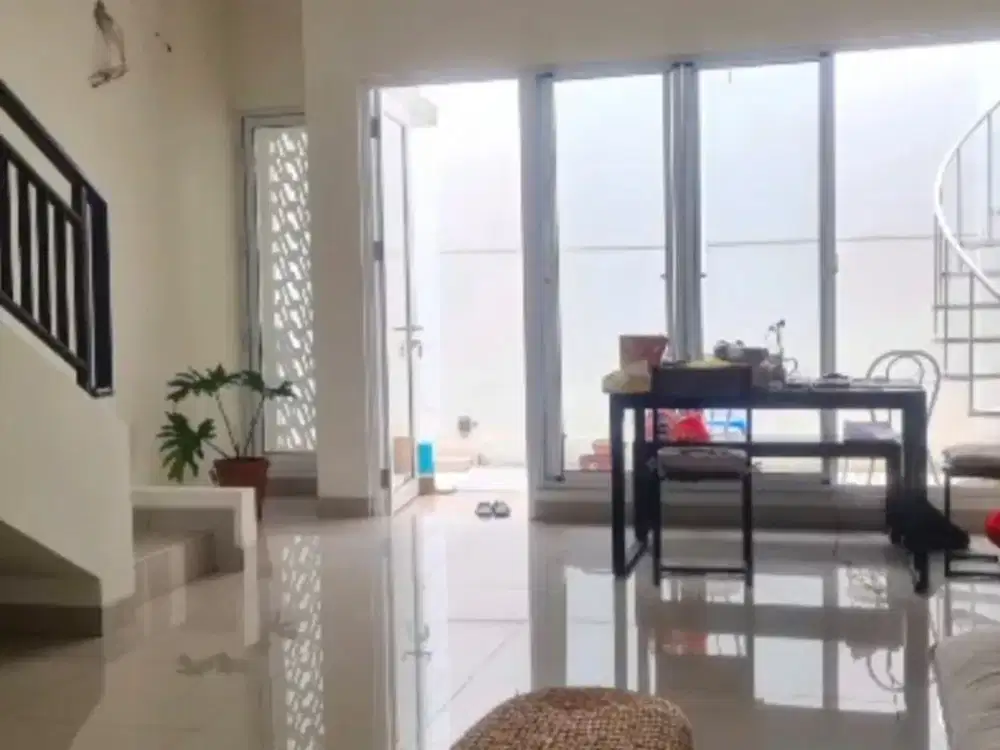RUMAH MURAH MINIMALIS HANYA 1 DI AMANDA SUMMARECON BANDUNG