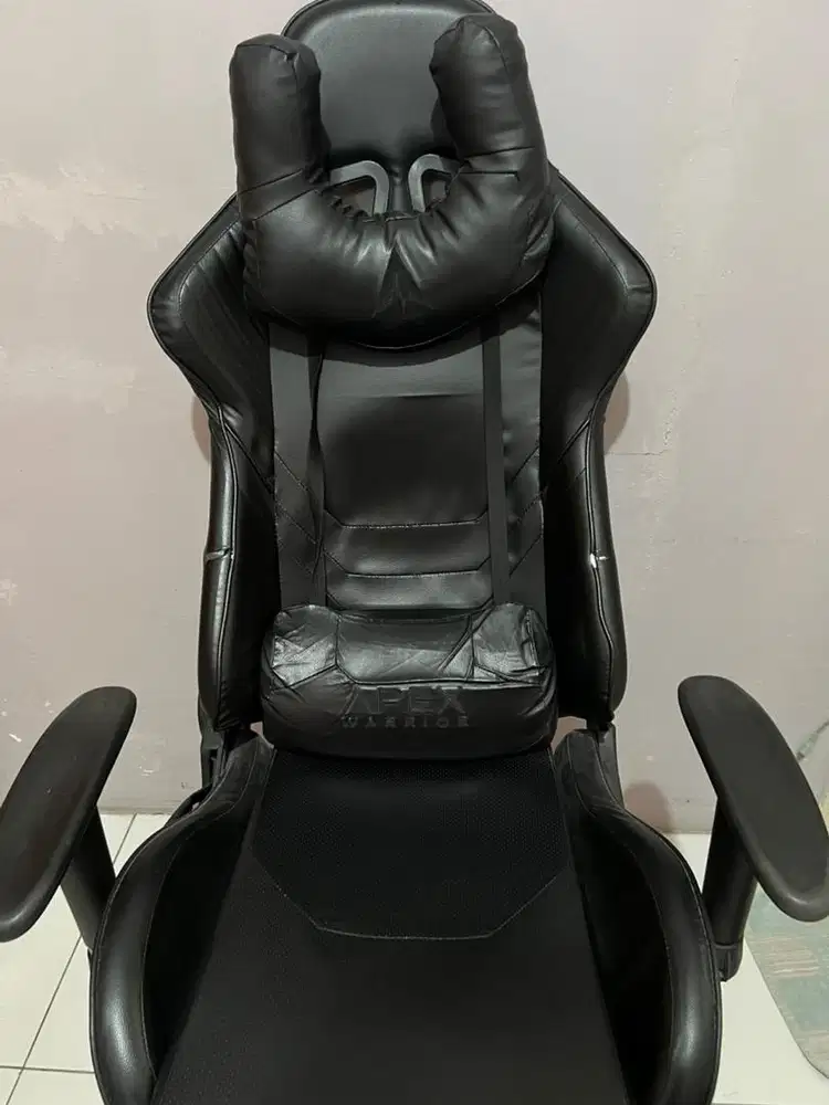 Kursi ganing apex