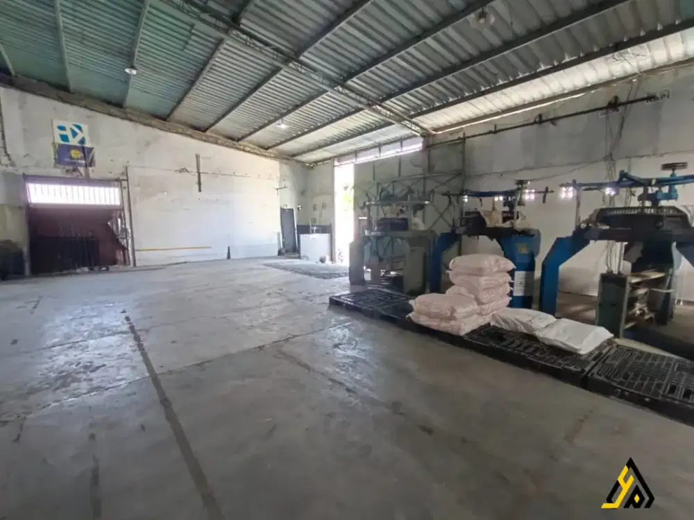 Dijual Gudang Zona Industri Super Strategis Grogol,Sukoharjo Luas 570m2