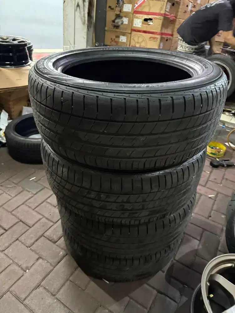 Ban Dunlop Lm705 R18