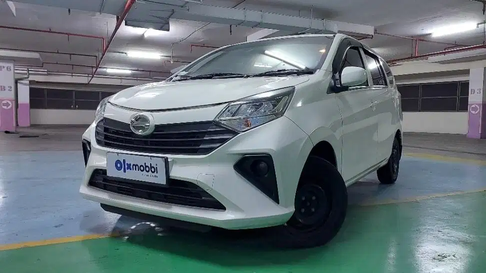 LOW DP Daihatsu Sigra 1.0 M Bensin-MT 2025 RZV