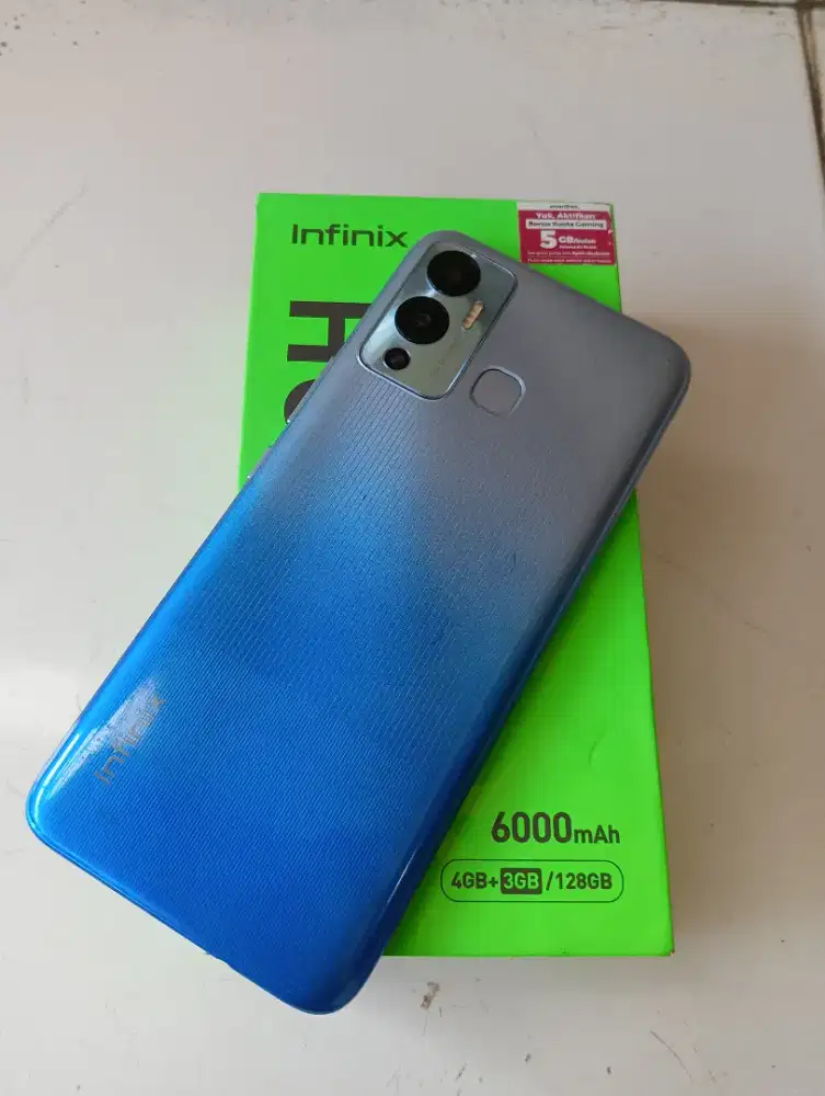 Infinix hot 12 play 4/128
