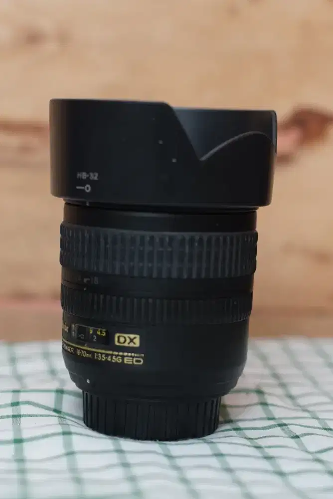 lensa Nikon wide 18-70 f3.5-4.5