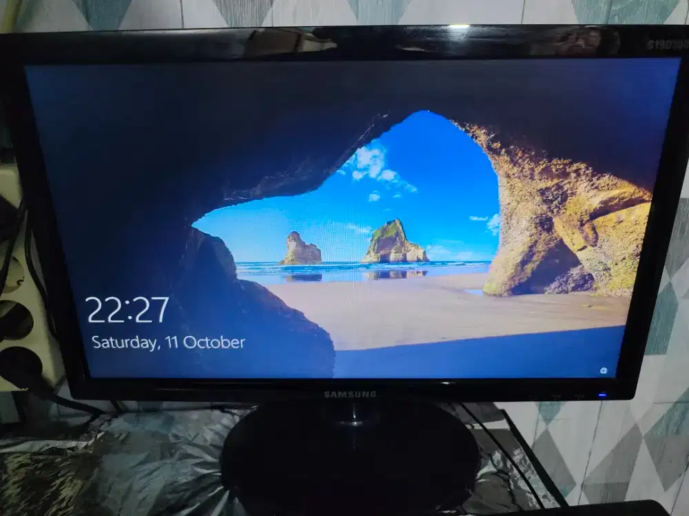 Monitor Samsung 19 inch VGA/HDMI